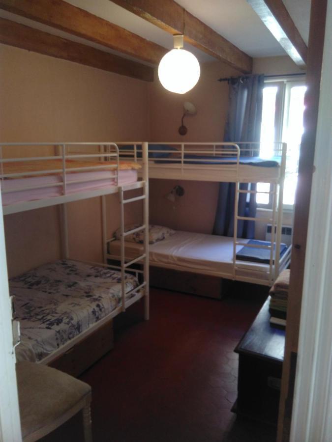 Crew Lighthouse Hostel อองทีบส์ ภายนอก รูปภาพ