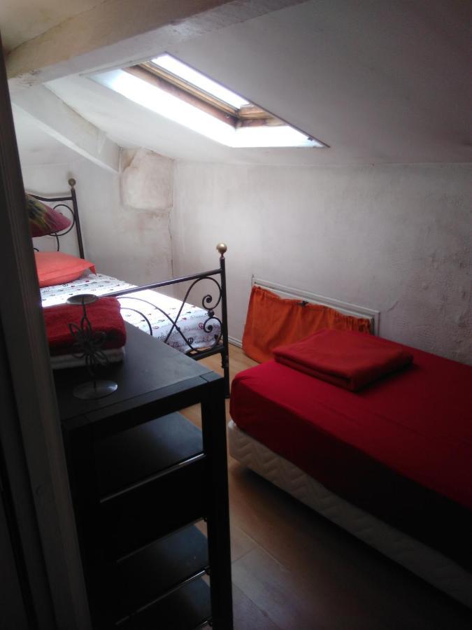 Crew Lighthouse Hostel อองทีบส์ ภายนอก รูปภาพ