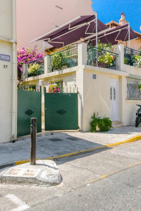 Crew Lighthouse Hostel อองทีบส์ ภายนอก รูปภาพ