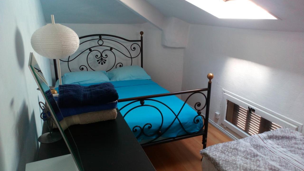 Crew Lighthouse Hostel อองทีบส์ ภายนอก รูปภาพ